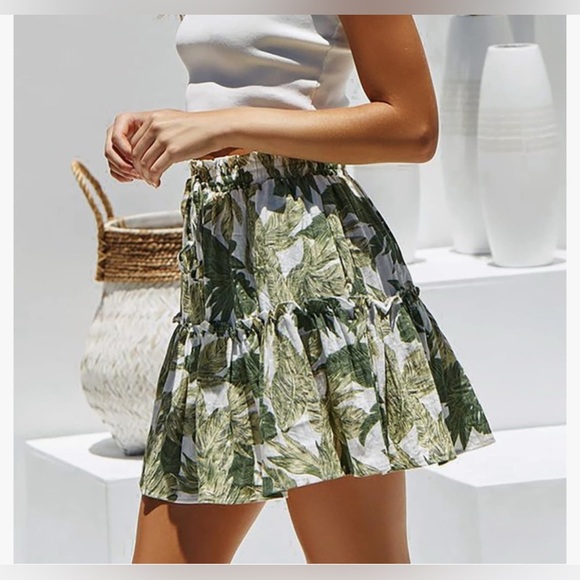 CUPSHE High Waist Ruffle Skirt Floral Pattern Elastic Waist Drawstring A Line - Picture 2 of 6